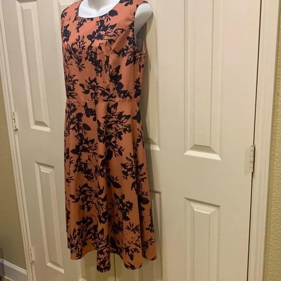 Coral/black Floral Dress ❤️New Listing❤️ - Picture 5 of 6